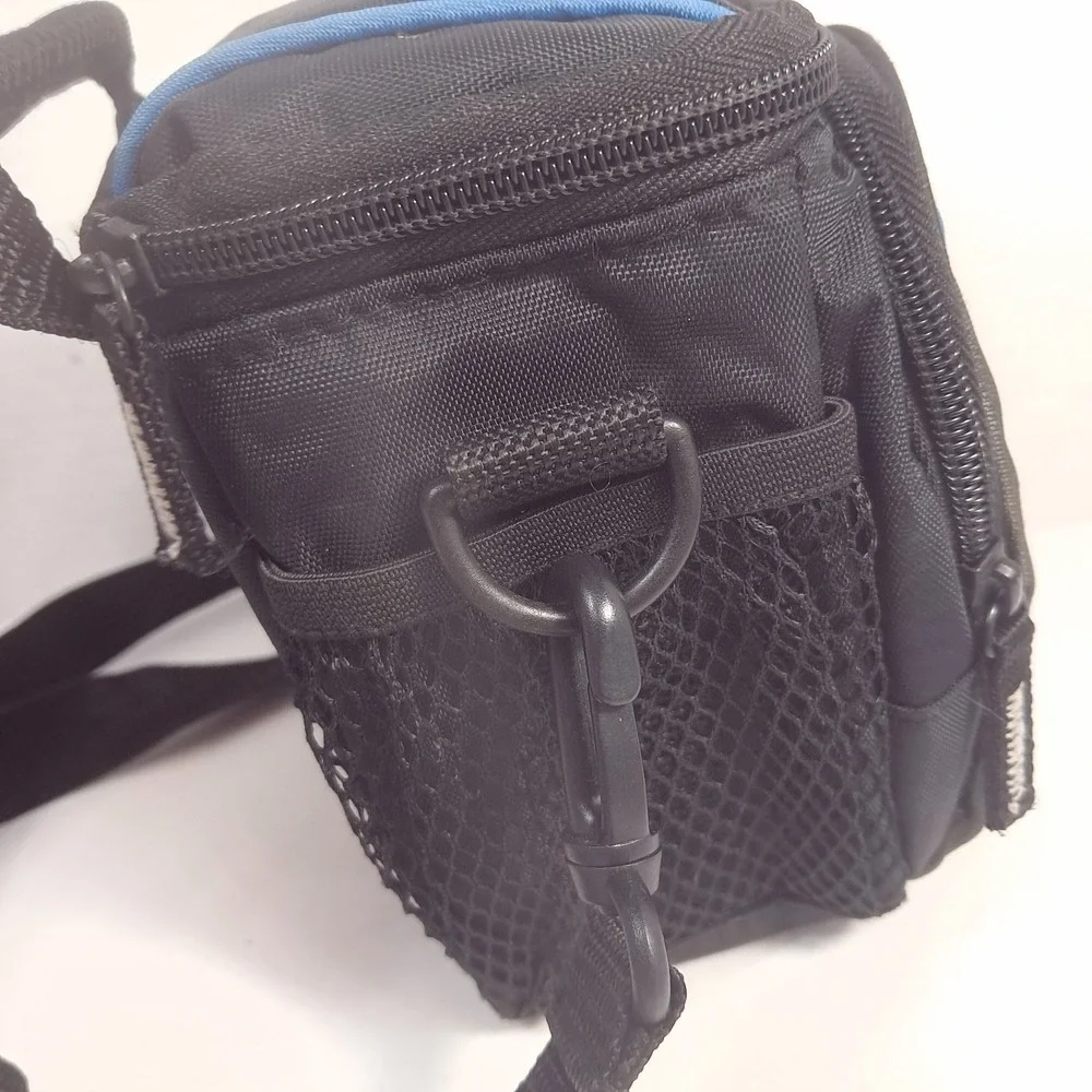 Case Logic camera case bag compact point & shoot film black blue caselogic strap